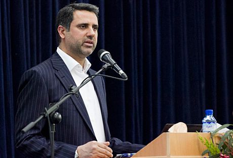 بانک ها ابزار غیرقابل جایگزین برای توسعه اقتصادی کشور هستند