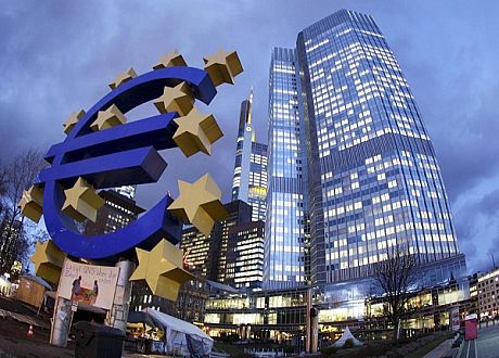 پایبندی بانک مرکزی اروپا به اجرای سیاست‌های انبساطی پولی