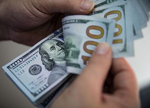  قیمت دلار و یورو در مرکز مبادله ایران؛ شنبه ۸ مهر 