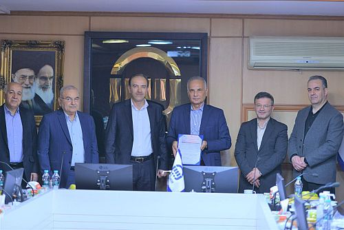 تحویل چک ٥٥٠٠ میلیارد ریالی خسارت به الکترواستیل مشهد