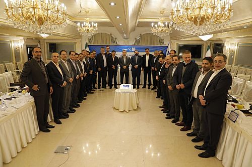 میان مدیران بانک صادرات و بیمه سرمد همدلی وجود دارد