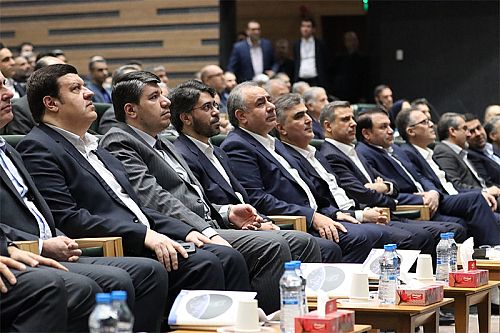  تقدیر بانک مرکزی ازروسای موفق شعب بانک کارآفرین