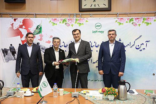  جانبازان نباید دغدغه درمانی داشته باشند