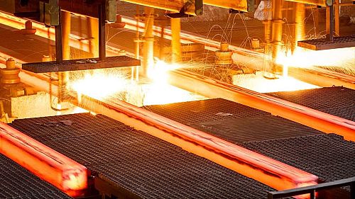  فولادی‌ها به عرضه ۱۰۰درصدی ارز صادراتی در نیما مکلف شدند 