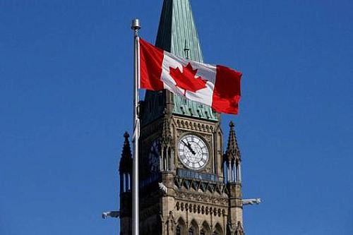  کانادا تسهیلات ویژه برای ایرانیان را یک سال دیگر تمدید کرد