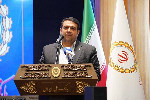 مدیرعامل بانک ملی ایران روز پدر را تبریک گفت 