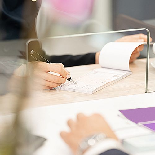  تاکید بانک اقتصادنوین بر اجرای اطلاعیه نحوه رفع سوء اثر چک برگشتی 