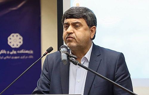  سیاست‌گذار پولی باید قادر به تاثیرگذاری بر متغیر‌ها باشد 