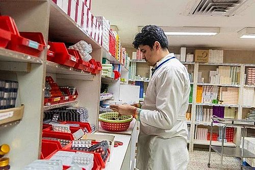  بیش از ۱۵۰۰ میلیارد تومان به داروخانه های غیردانشگاهی طرف قرارداد پرداخت شد