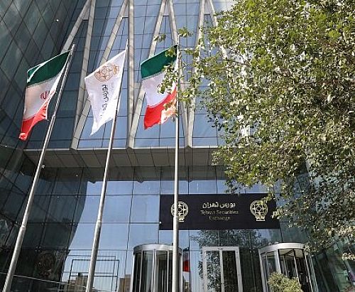  انتشار گزارش عملکرد هیئت پذیرش بورس تهران در سال ۱۴۰۳