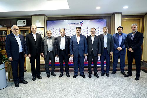 حمایت‌های بانک رفاه کارگران از بازنشستگان شایسته قدردانی است
