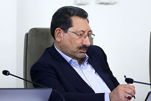 دولت سهام خودروسازان را واگذار می‌کند