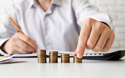  نقش مالیات بر عایدی سرمایه در جهت‌دهی به تولید 