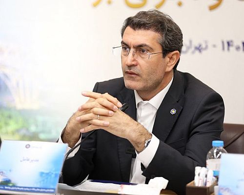 بازاریابی و جذب منابع از جمله اولویت‌های اصلی بانک سینا در سال 1404 است