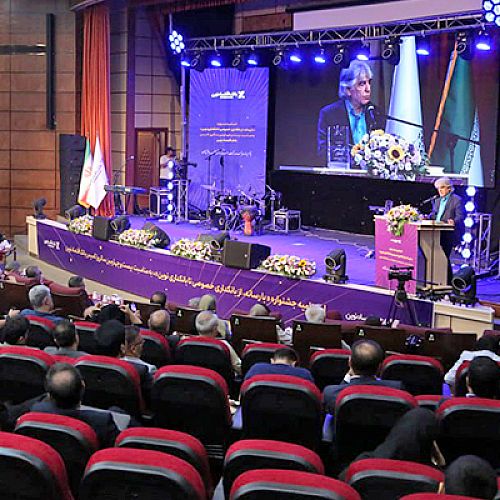 بیانیه هیات داوران جشنواره «با رسانه؛ از بانکداری خصوصی تا بانکداری نوین»