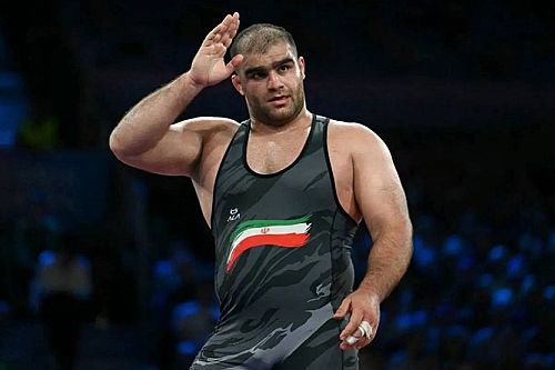 پیام تبریک مدیرعامل بانک ملی ایران به مناسبت قهرمانی امین میرزازاده در رقابت های جهانی کشتی فرنگی