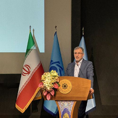  وجود 30 تا 50 بانک در کشور، مطلوب است