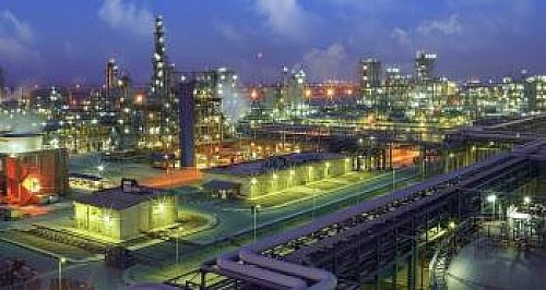 بانک توسعه صادرات ایران؛ بازوی مالی صنایع صادراتی در تأمین سرمایه در گردش