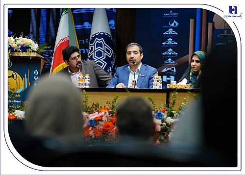 تأکید عضو هیأت‌مدیره بانک صادرات ایران بر ضرورت گذار از بانکداری تسهیلاتی به بانکداری سرمایه‌گذاری و توسعه‌ای