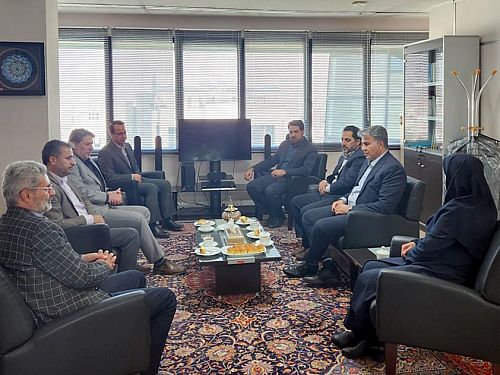 قدردانی مدیرکل کمیته امداد استان مرکزی از خدمات بانک مسکن استان 