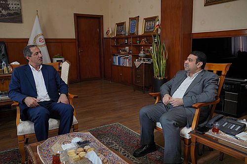 هم‌افزایی بانک ملی و مجلس برای توسعه زیرساخت‌های اقتصادی کشور