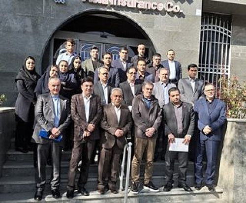 بازدید رئیس کل بیمه مرکزی از شعبه مرکزی بیمه آسیا در استان اردبیل