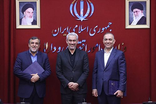 معاون جدید امور بانکی، بیمه و شرکت های دولتی وزارت اقتصاد معارفه شد