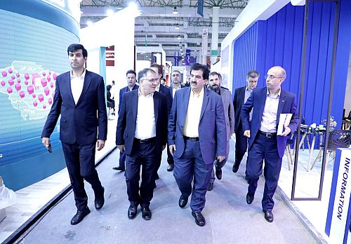  از کارت رفاهی تا فکتورینگ و سامانه SCF؛ ابزارهای نوین بانک رفاه کارگران برای تامین مالی بنگاه‌های اقتصادی