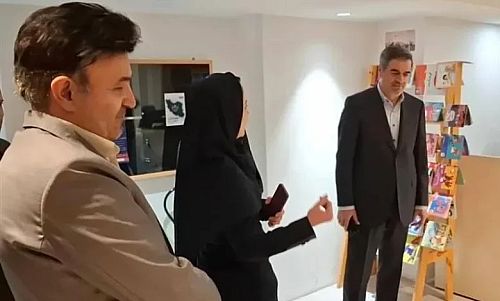  بازدید رئیس کل بیمه مرکزی از بخش‌های پژوهشکده بیمه 