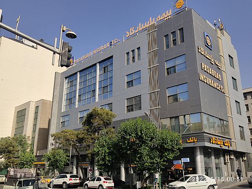 بانک پاسارگاد 10.24 درصد سهام بیمه پاسارگاد را می فروشد