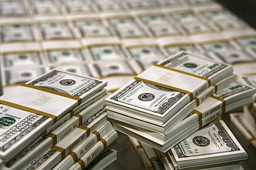 عقب نشینی قیمت دلار رسمی در روز نیمه‌تعطیل+ جدول نرخ ارز سه‌شنبه ۴ آذر