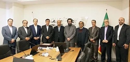 تقدیر از مدیرعامل و اعضای سابق هیئت‌مدیره بیمه نوین