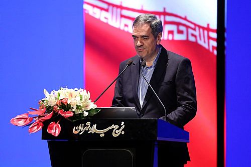 دولت برای رفع چالش های بیمه وارد میدان شود