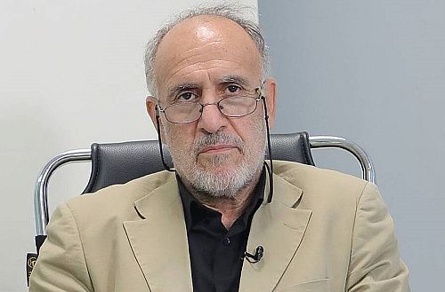 نوسانات بازار را نباید ناشی از سیاست‌های ارزی بدانیم