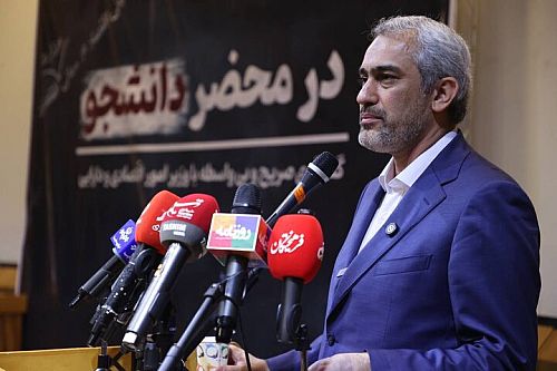 مسئولیت را فقط برای «تغییر» پذیرفتم