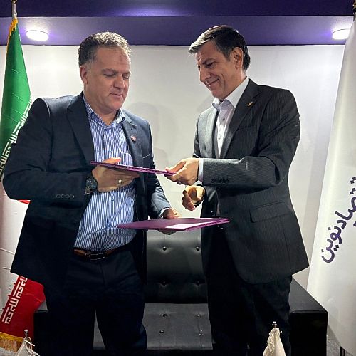 کیش اکسپو؛ امضای تفاهم‌نامه همکاری شرکت بیمه نوین و انجمن شرکت‌های دانش بنیان استان اصفهان