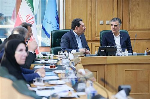 بازسازی و اصلاح روند ثبت‌سفارش‌ها و تخصیص ارز متناسب با بودجه و اولویت‌های موردنظر وزارتخانه‌ها