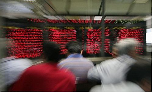 بازار کنترل شد؛ شاخص کاهش یافت
