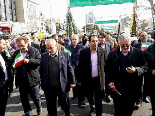 راهپیمایی 22 بهمن ماه به معنای ادامه راه انقلاب است 