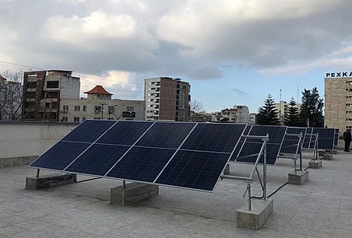 نیروگاه خورشیدی ۱۵ کیلوواتی شعبه مرکزی بابل افتتاح شد
