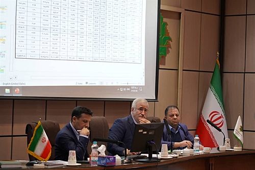 آمادگی بانک کشاورزی برای توسعه همکاری ها با صنایع تولیدی زنجان