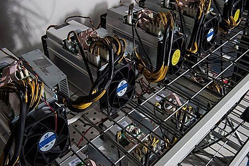 برآورد جدید از وجود 80 هزار مزرعه زیرزمینی تولید رمزارز در ایران