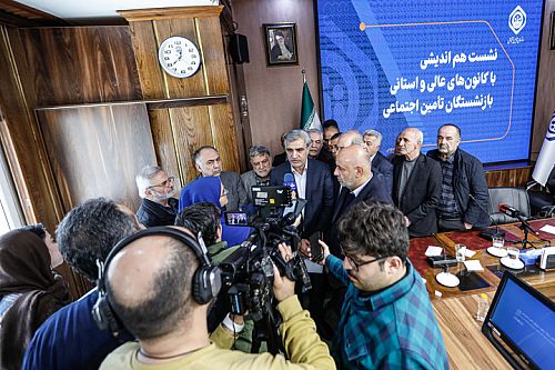 بازگشت بانک رفاه به تأمین اجتماعی حاصل همراهی شرکای اجتماعی و حمایت سران قوا بود