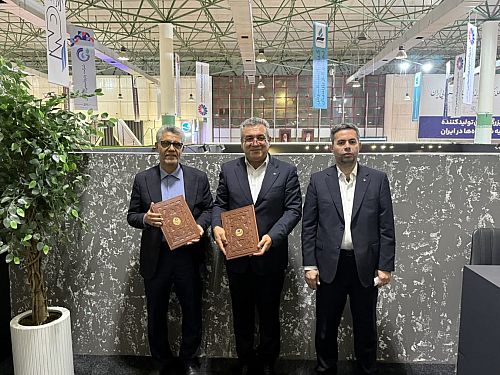 امضای تفاهمنامه بانک سینا و پتروشیمی شیراز