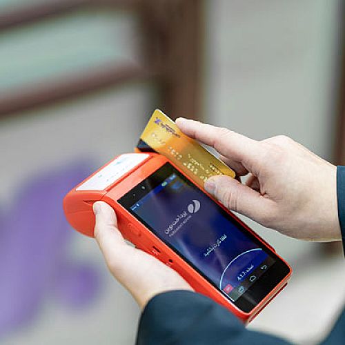 تمدید 3‌ماهه اعتبار کارت‌های منقضی بانک اقتصادنوین در اردیبهشت و خرداد