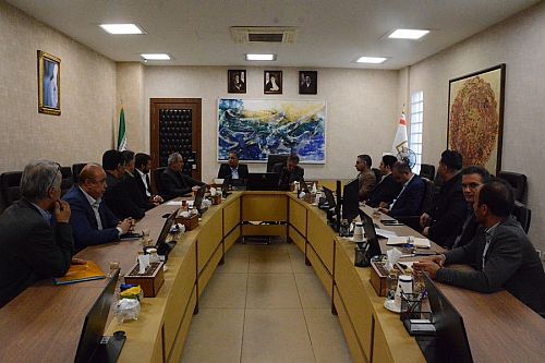 تأکید مدیرعامل بانک صنعت و معدن بر تداوم حمایت از تولید، اشتغال و صنایع در راستای تحقق شعار سال