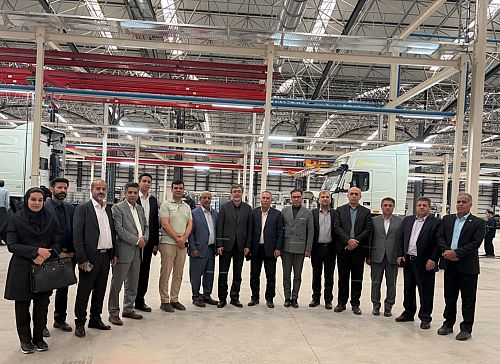 بیمه ایران ؛ پشتیبانی هدفمند بیمه‌ای از تولید و رفع گلوگاه‌های صنعتی