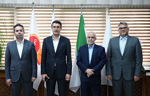 تقویت همکاری‌های بانک سینا و گروه صنعتی مینو در مسیر حمایت از تولید