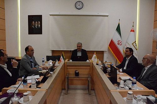 استفاده از ظرفیت‌های قانونی در وصول مطالبات بانک صنعت و معدن