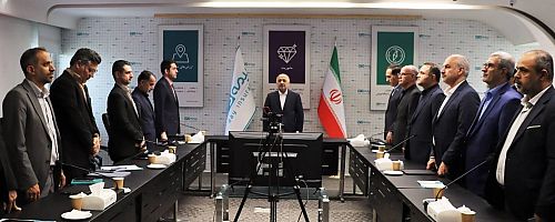 عبور «بیمه دی» از مرز ۱۰۰ همت فروش/ ثبت رکوردی تاریخی در صنعت بیمه کشور